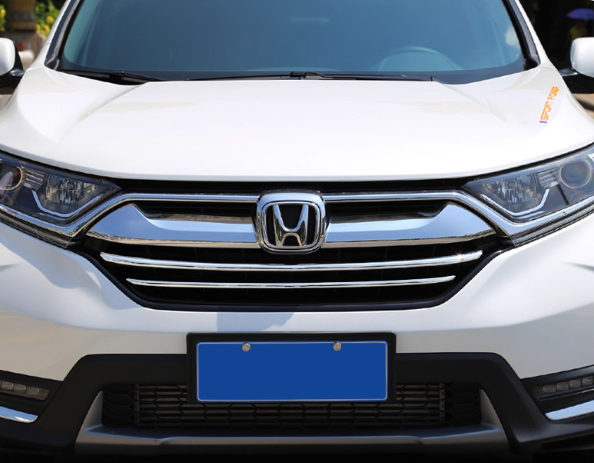  Viền lưới tản nhiệt phía trước bằng thép không gỉ màu bạc