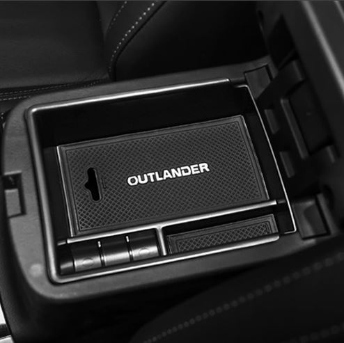 Khay để đồ bệ kê tay Mitsubishi Outander 2020-2023