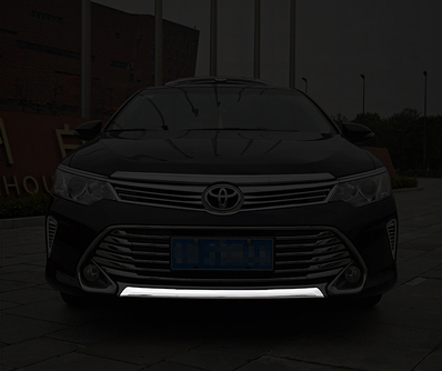  Ốp cản trước mạ crom